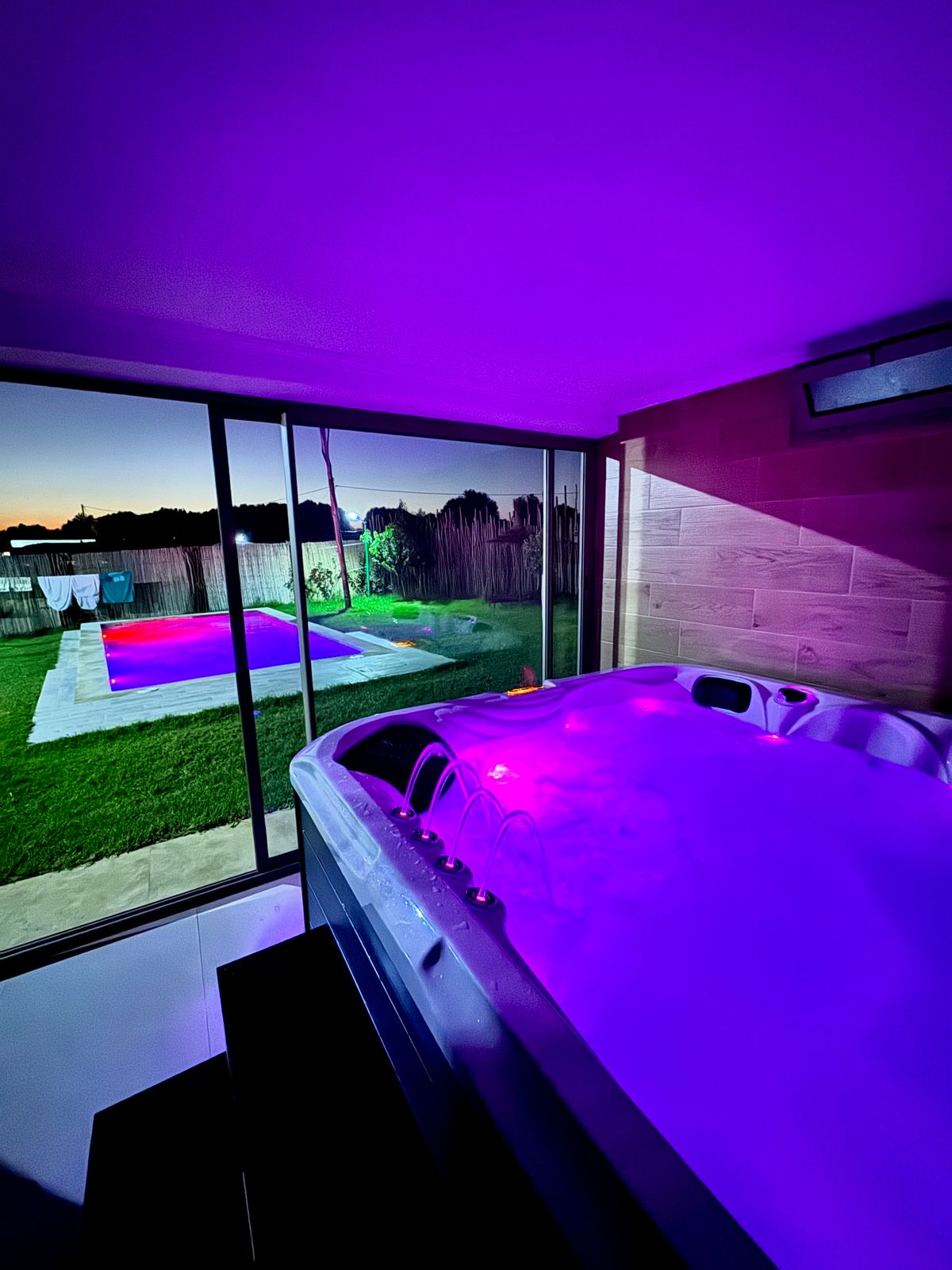 Jacuzzi